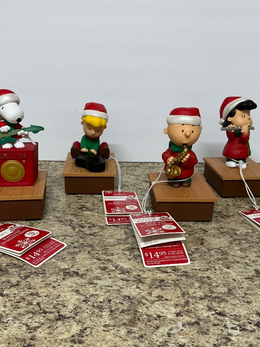 2011 Peanuts Hallmark Christmas Band